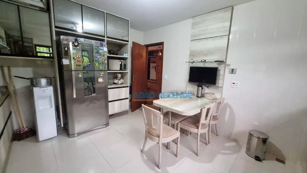 Casa, 4 quartos, 355 m² - Foto 26