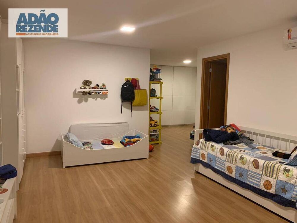 Cobertura, 3 quartos, 227 m² - Foto 9