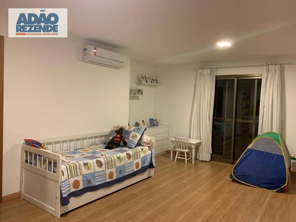 Cobertura, 3 quartos, 227 m² - Foto 8