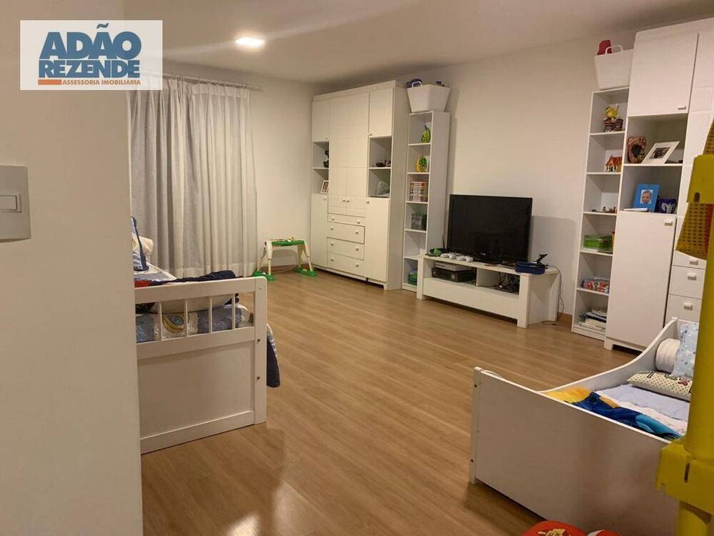 Cobertura, 3 quartos, 227 m² - Foto 10