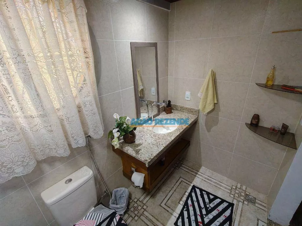 Casa, 5 quartos, 213 m² - Foto 33