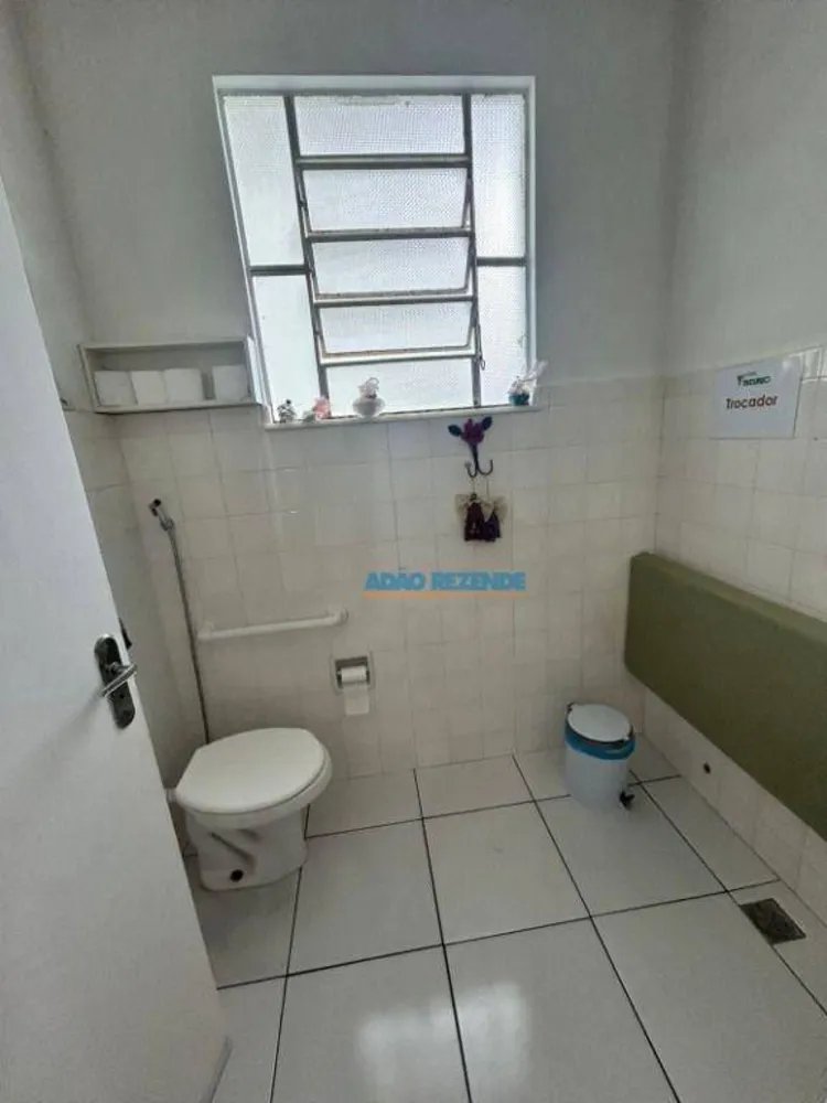 Casa, 5 quartos, 213 m² - Foto 9