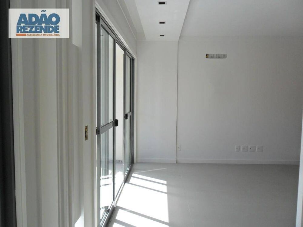 Apartamento à venda com 1 quarto, 42m² - Foto 18