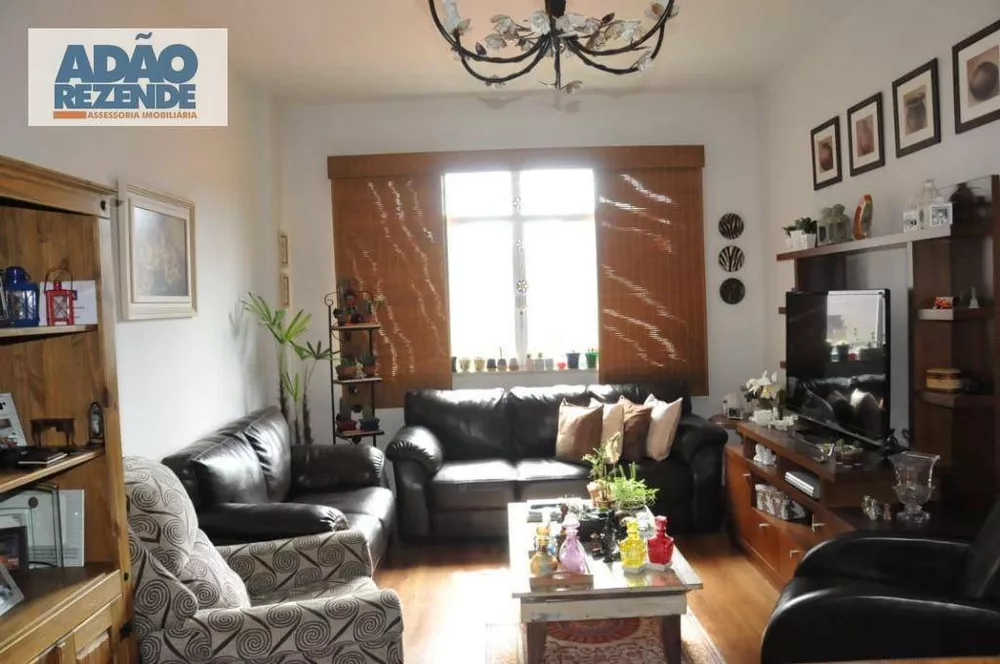 Apartamento à venda com 3 quartos, 93m² - Foto 1