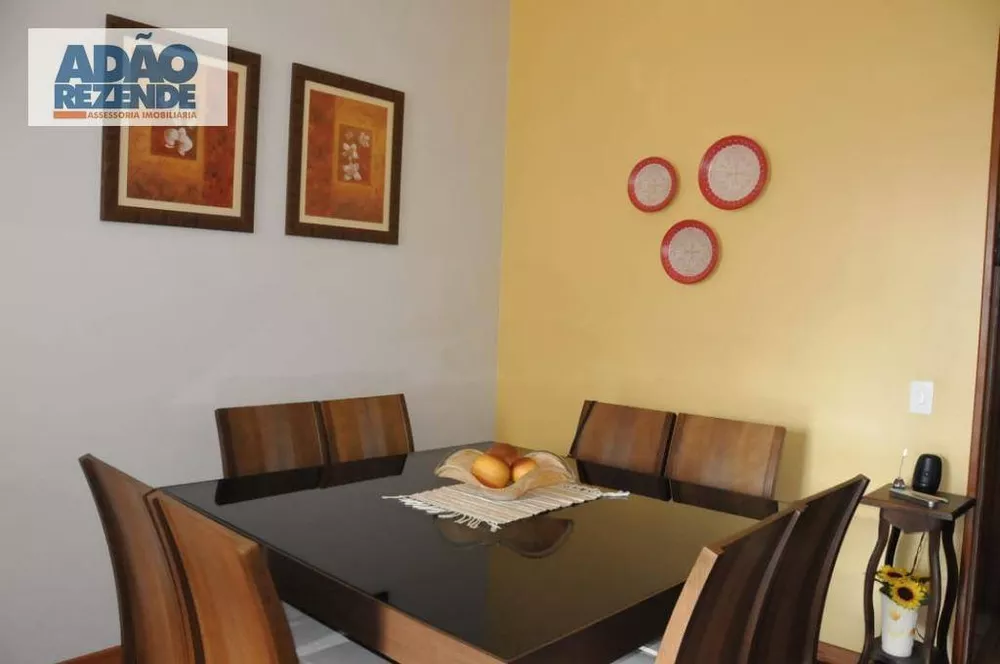 Apartamento à venda com 3 quartos, 93m² - Foto 3