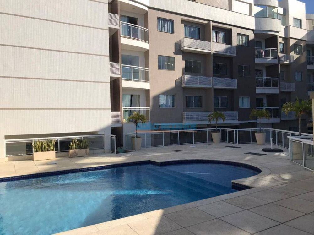 Apartamento à venda com 2 quartos, 64m² - Foto 4