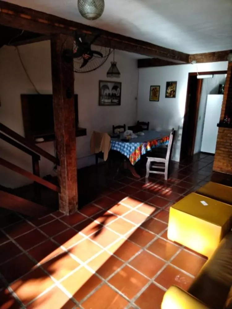 Casa de Condomínio à venda com 4 quartos, 170m² - Foto 3