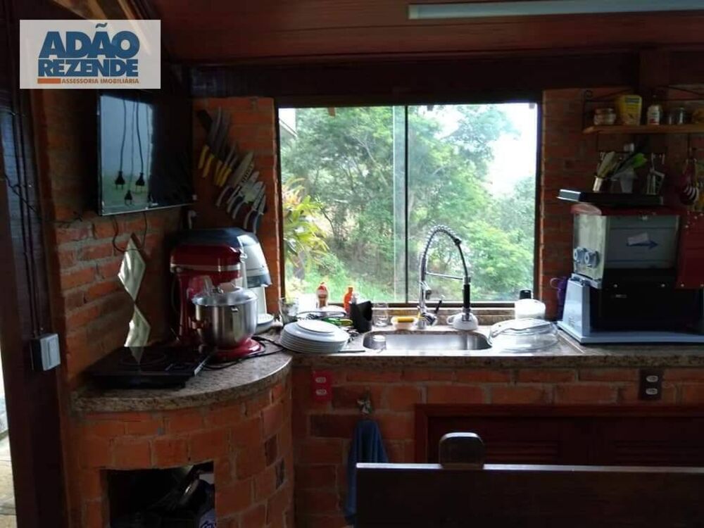 Casa de Condomínio à venda com 3 quartos, 150m² - Foto 4