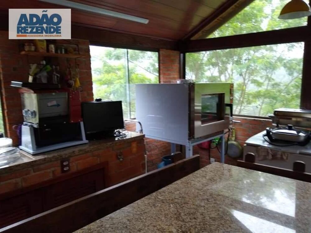 Casa de Condomínio à venda com 3 quartos, 150m² - Foto 3