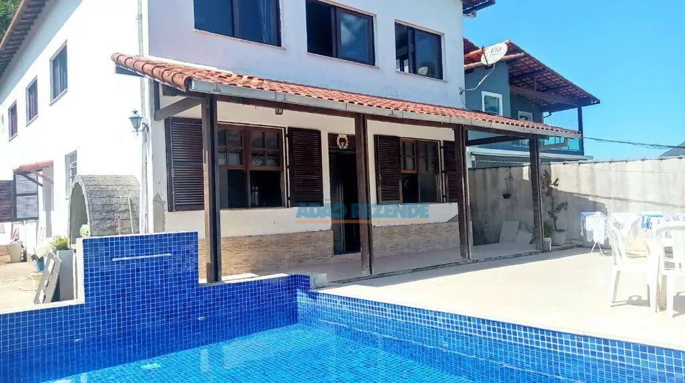 Casa, 8 quartos, 312 m² - Foto 2