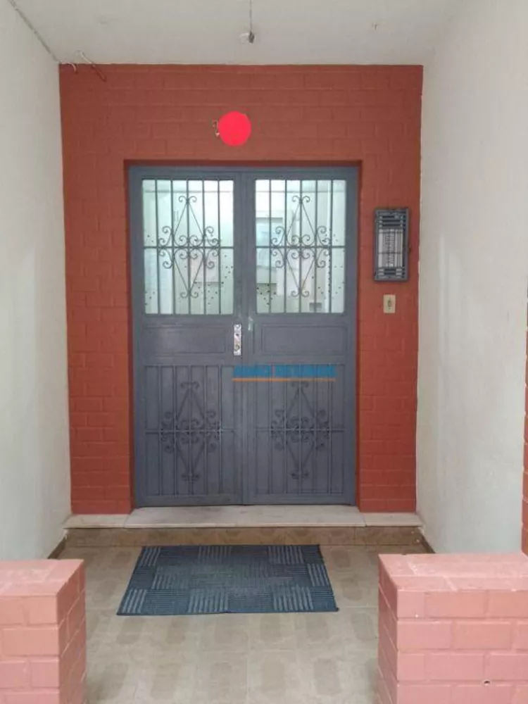 Apartamento, 1 quarto, 29 m² - Foto 2