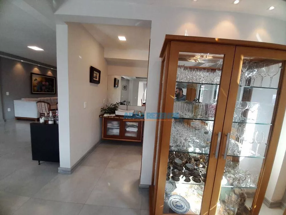 Casa, 3 quartos, 380 m² - Foto 26