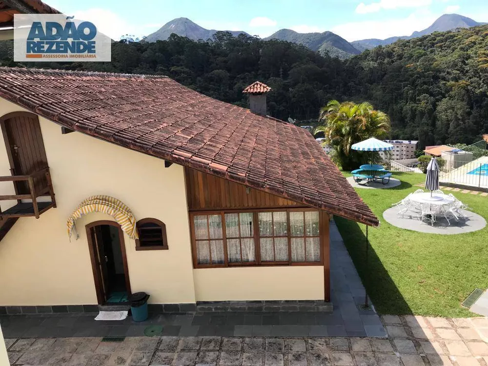Casa, 7 quartos, 242 m² - Foto 3