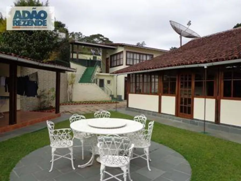 Casa, 7 quartos, 242 m² - Foto 5