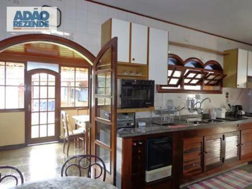 Casa, 7 quartos, 242 m² - Foto 46