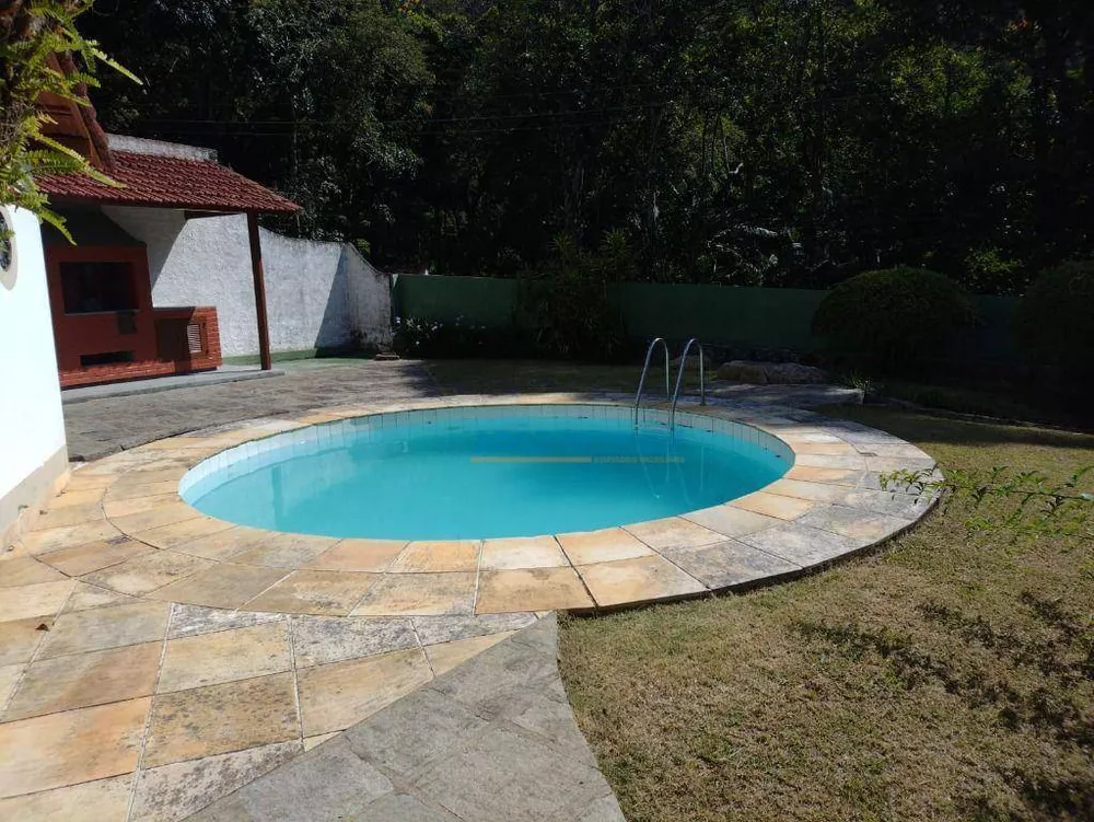 Casa, 4 quartos, 350 m² - Foto 13