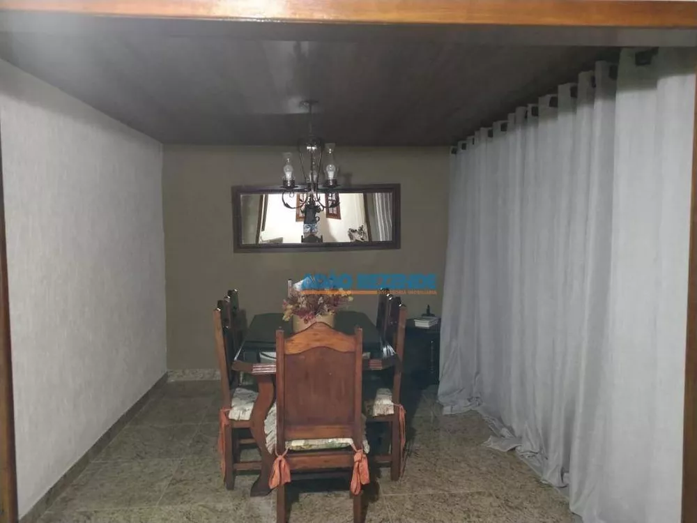 Sítio, 3 quartos, 2100 m² - Foto 11