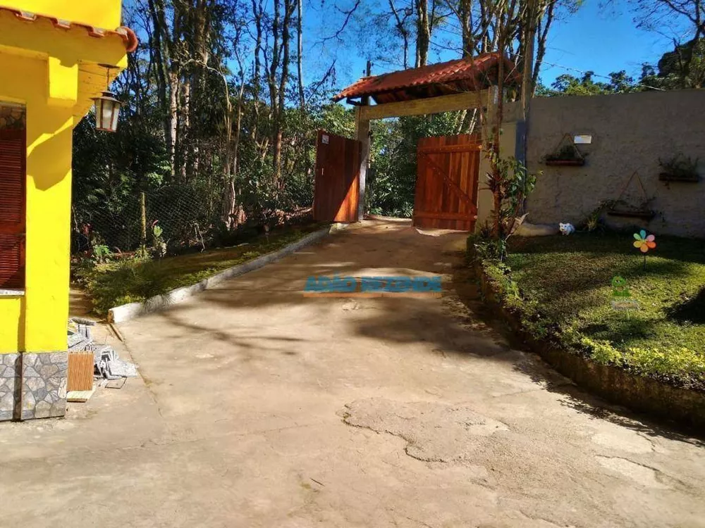 Sítio, 3 quartos, 2100 m² - Foto 4