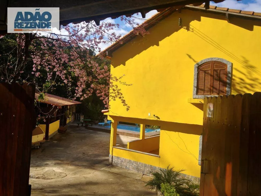 Sítio, 3 quartos, 2100 m² - Foto 2