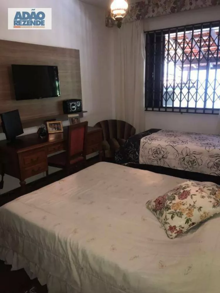 Casa, 5 quartos, 300 m² - Foto 24