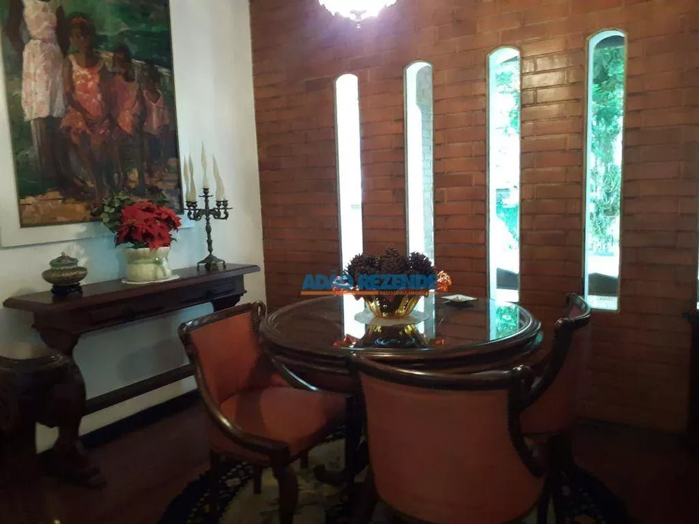 Casa, 5 quartos, 300 m² - Foto 12
