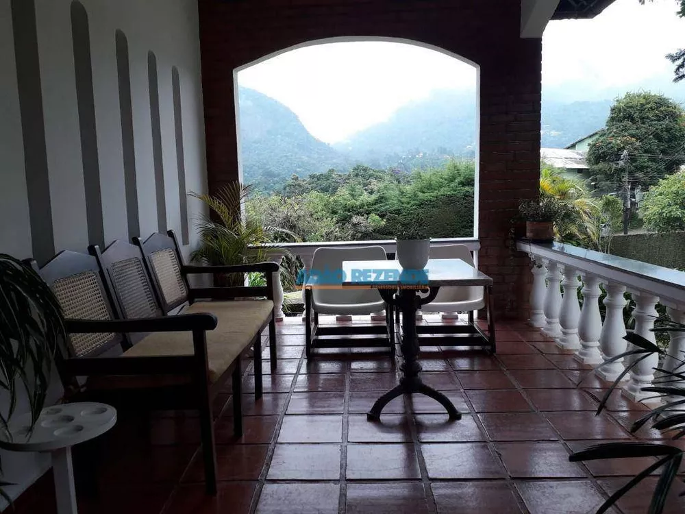 Casa, 5 quartos, 300 m² - Foto 22