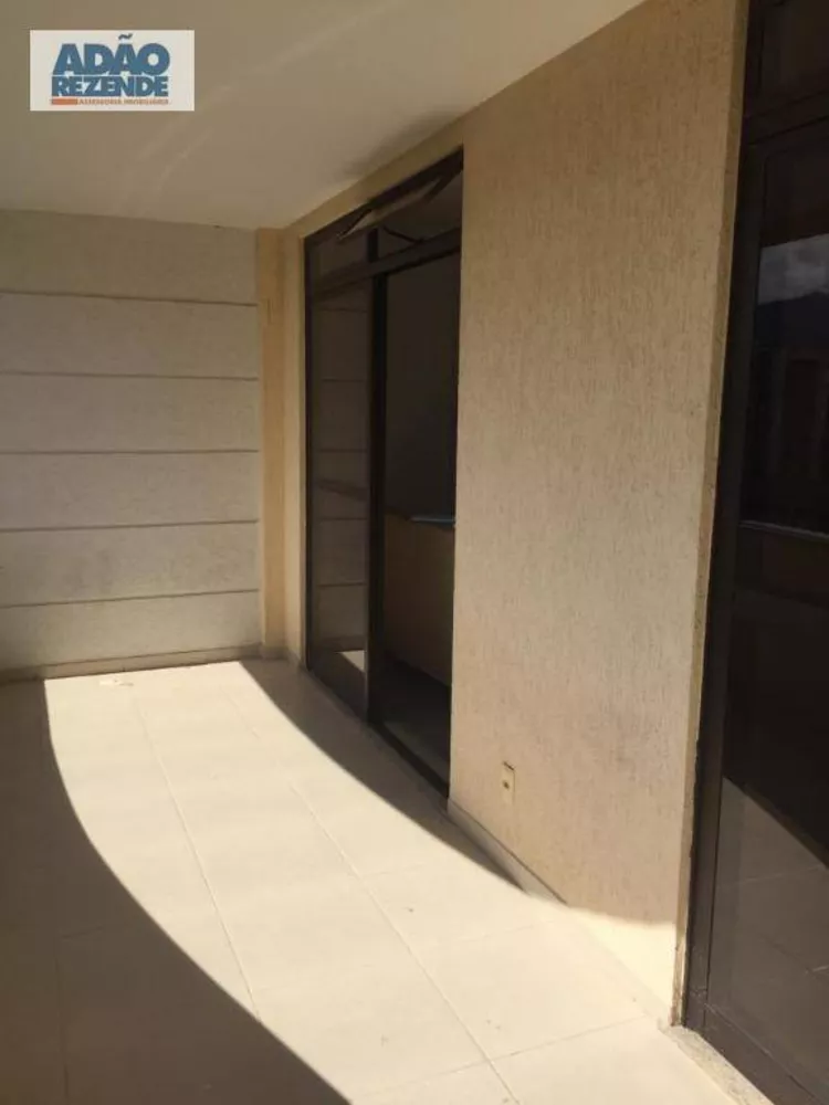 Cobertura à venda com 4 quartos, 145m² - Foto 3