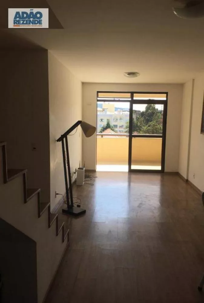 Cobertura à venda com 4 quartos, 145m² - Foto 2