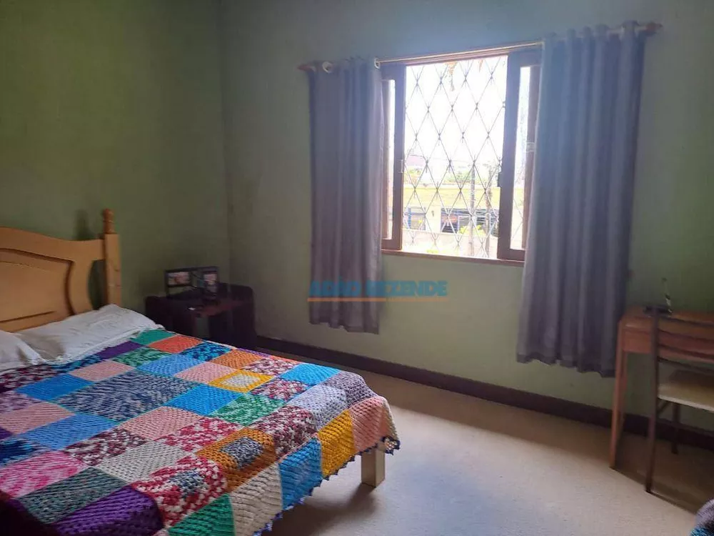 Casa, 3 quartos, 122 m² - Foto 1