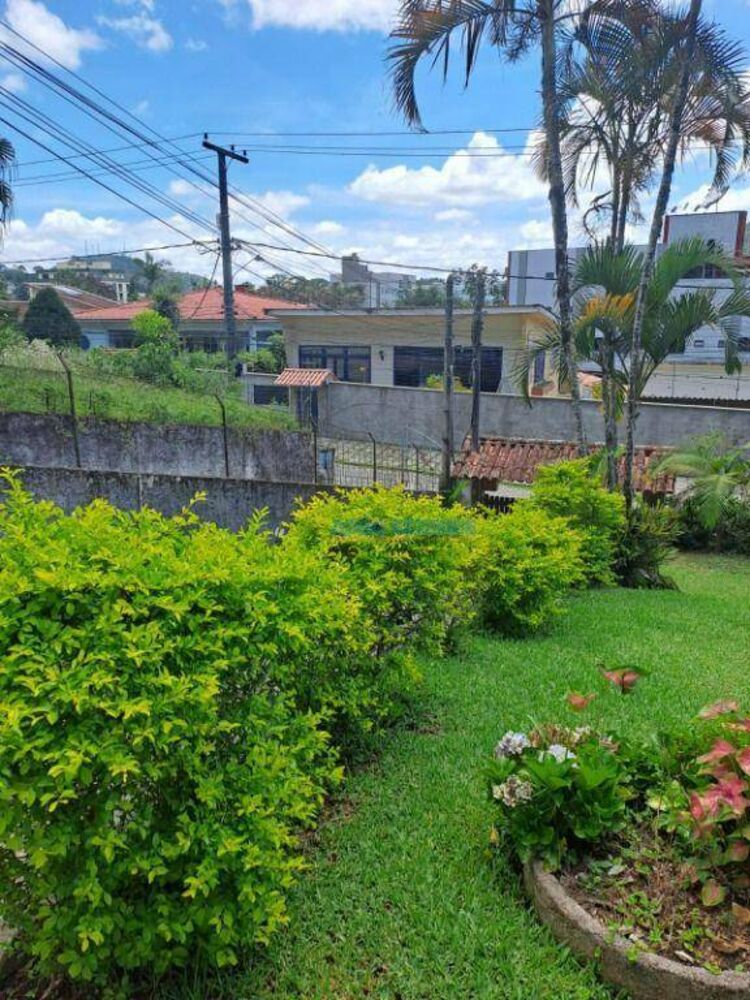 Casa à venda com 3 quartos, 122m² - Foto 4