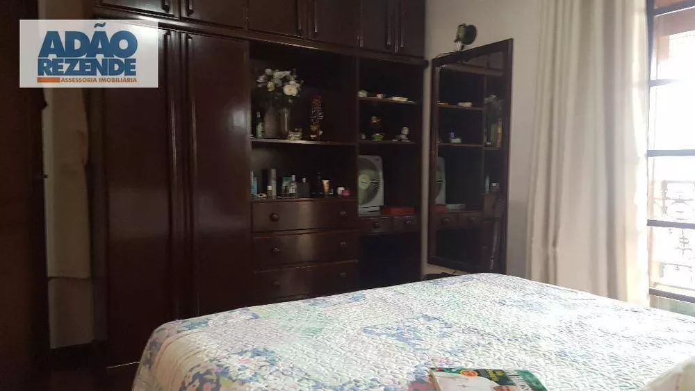 Casa, 5 quartos, 270 m² - Foto 21