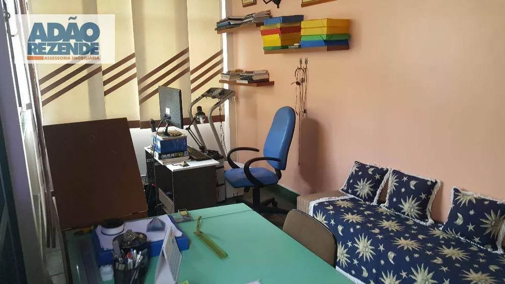 Casa, 5 quartos, 270 m² - Foto 27