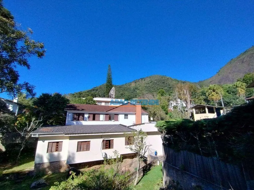 Casa, 3 quartos, 128 m² - Foto 1