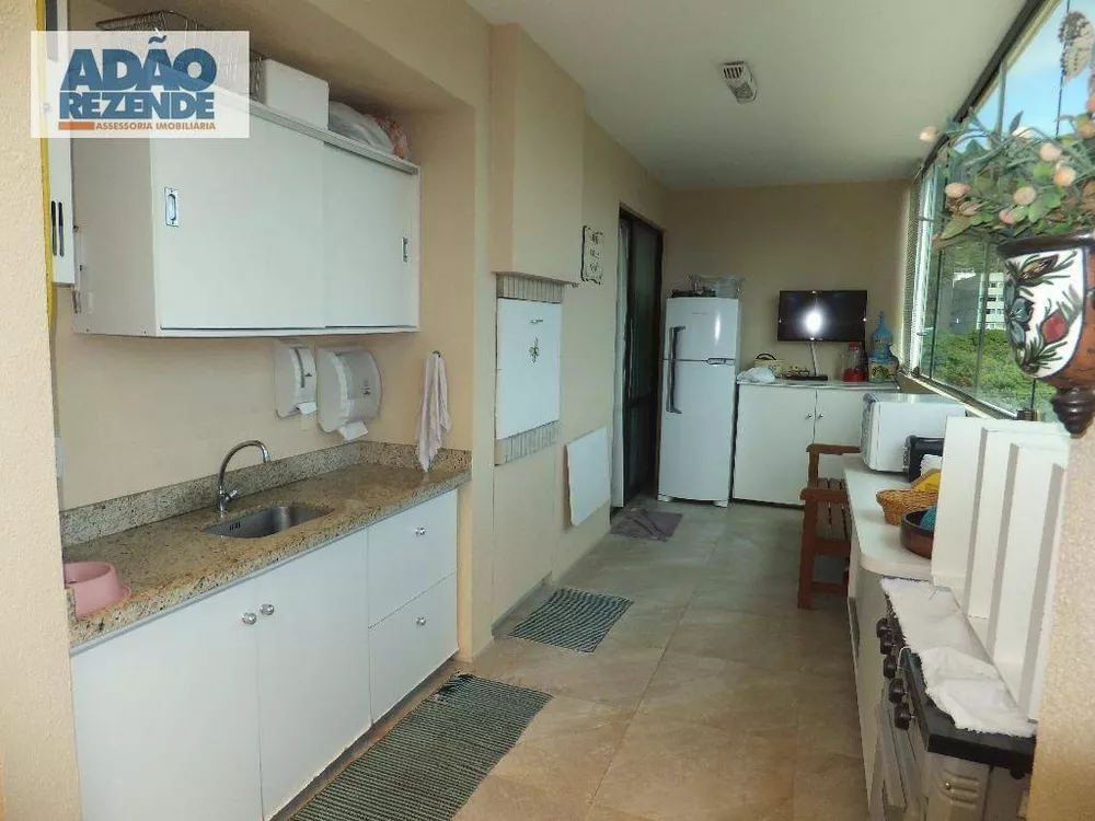 Cobertura, 3 quartos, 225 m² - Foto 6