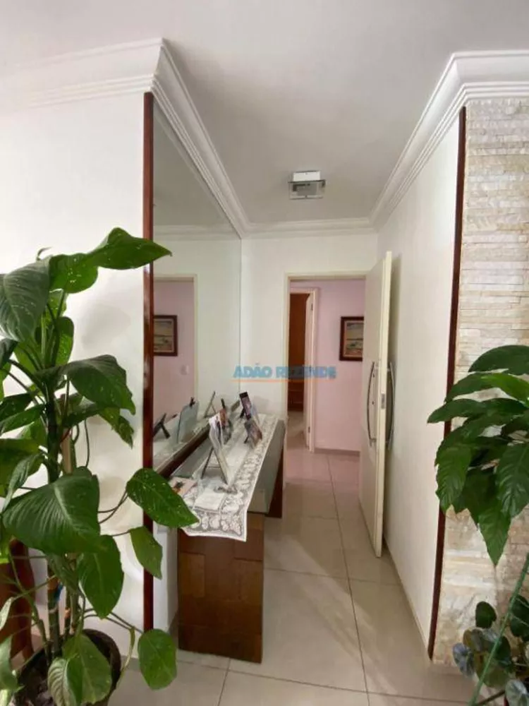 Apartamento, 3 quartos, 110 m² - Foto 2