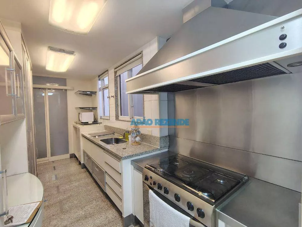 Apartamento, 3 quartos, 256 m² - Foto 9