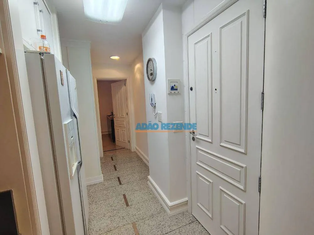Apartamento, 3 quartos, 256 m² - Foto 12