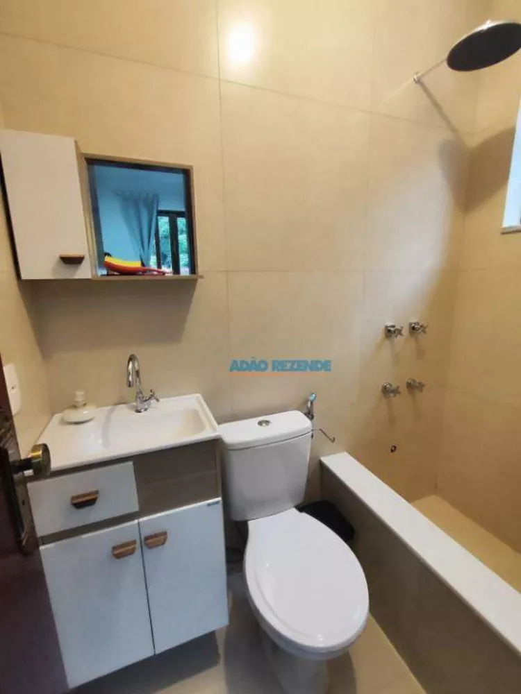 Casa, 7 quartos, 281 m² - Foto 2
