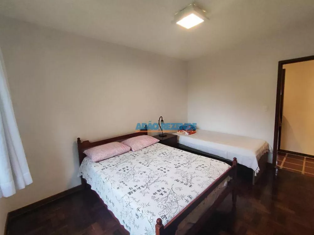 Casa, 7 quartos, 281 m² - Foto 10
