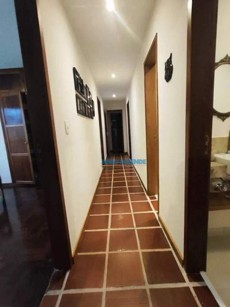 Casa, 7 quartos, 281 m² - Foto 17