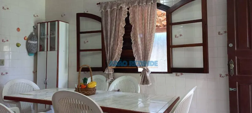 Casa, 3 quartos, 246 m² - Foto 38
