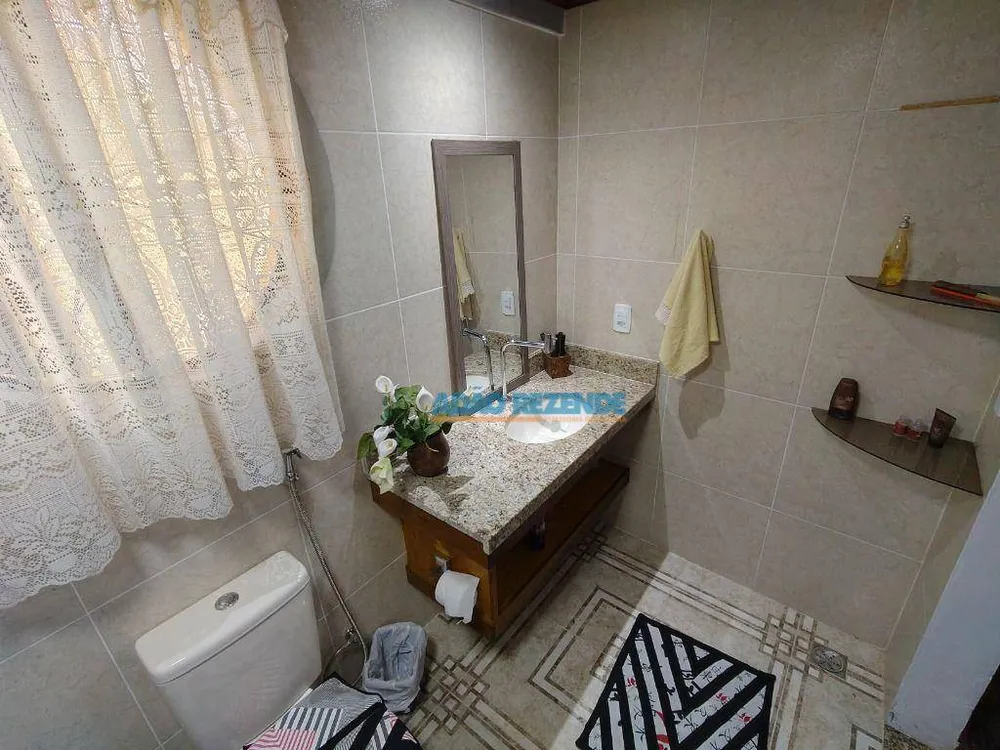 Casa, 5 quartos, 213 m² - Foto 51
