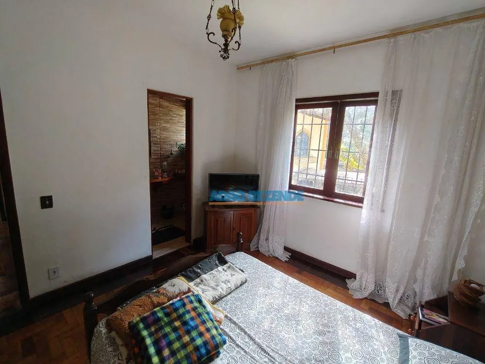 Casa, 5 quartos, 213 m² - Foto 6