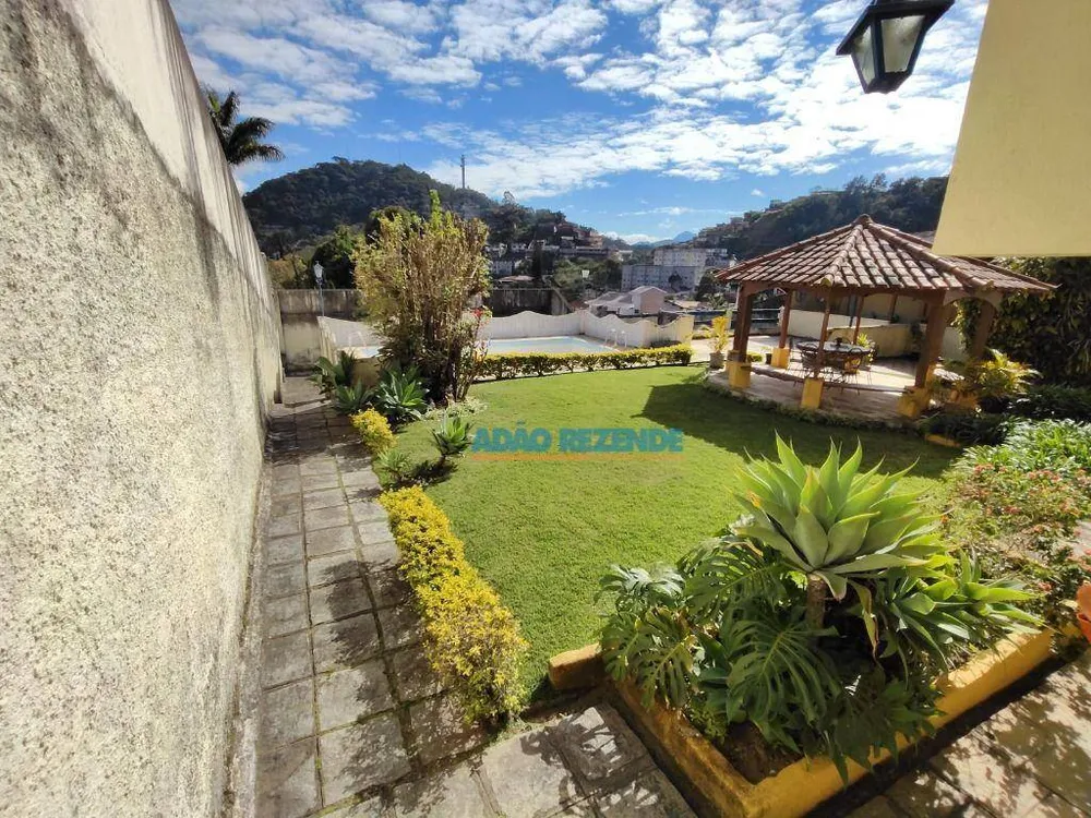 Casa, 5 quartos, 213 m² - Foto 37