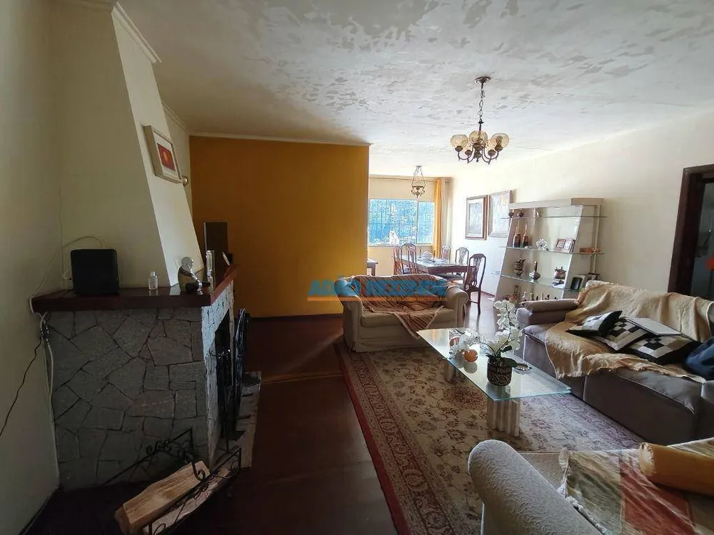 Casa, 5 quartos, 213 m² - Foto 4