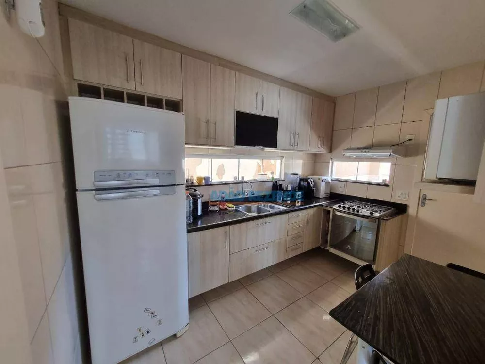 Casa, 4 quartos, 203 m² - Foto 10