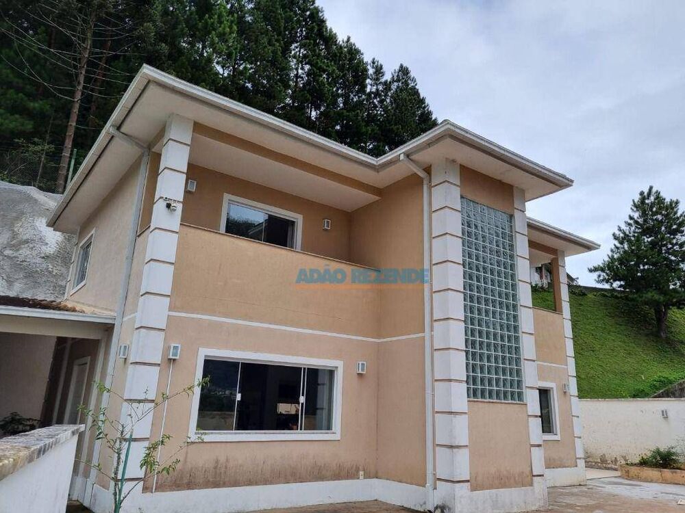 Casa, 4 quartos, 203 m² - Foto 1