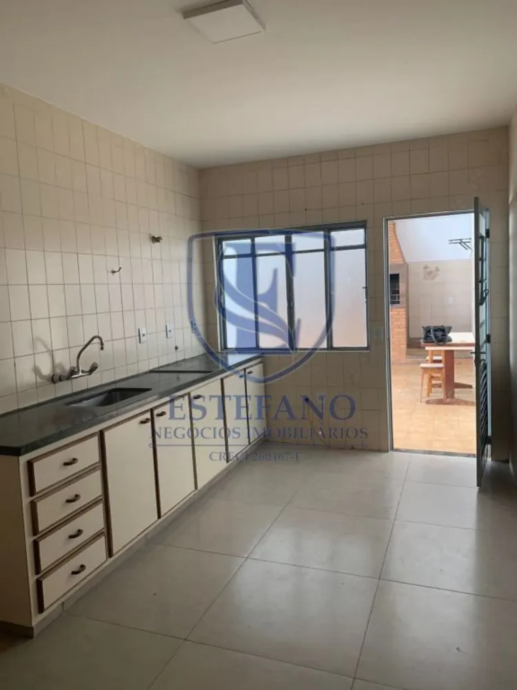 Casa, 2 quartos, 180 m² - Foto 8