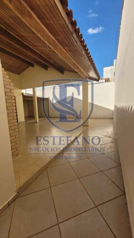 Casa para alugar com 3 quartos, 360m² - Foto 6