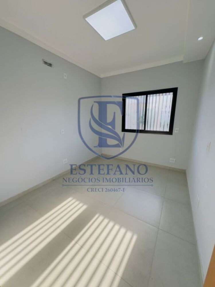Conjunto Comercial-Sala para alugar com 4 quartos, 150m² - Foto 2